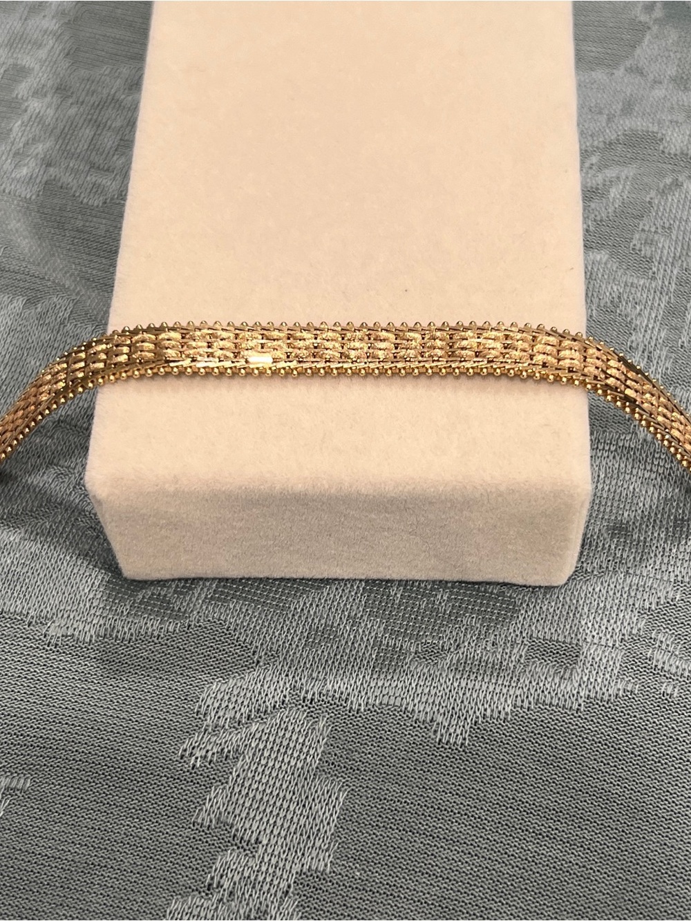 14K Vintage Gold 7.5in 9mm 14g Gate/Brick Link Bracelet - Picture 7 of 12